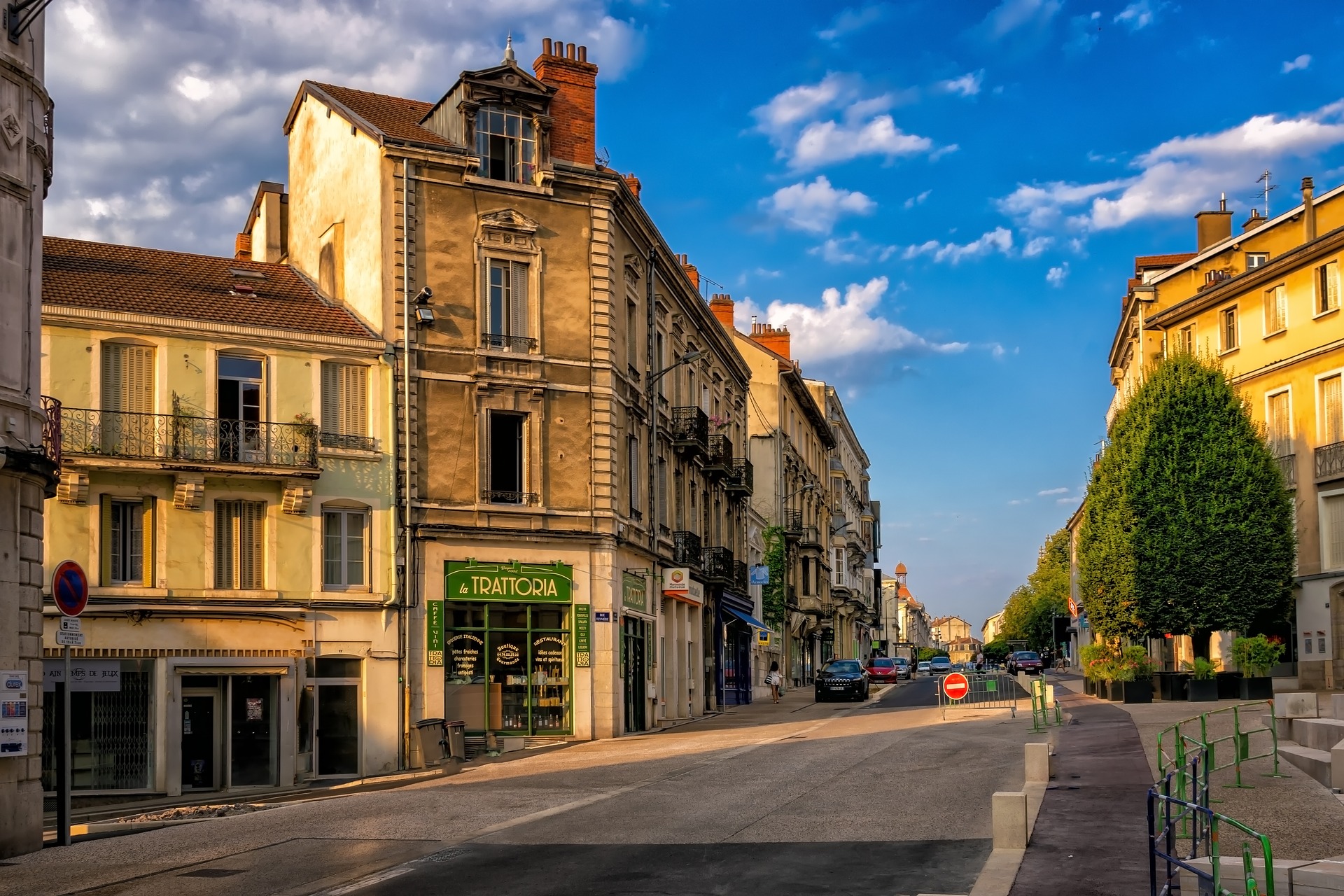 city-3617524_1920